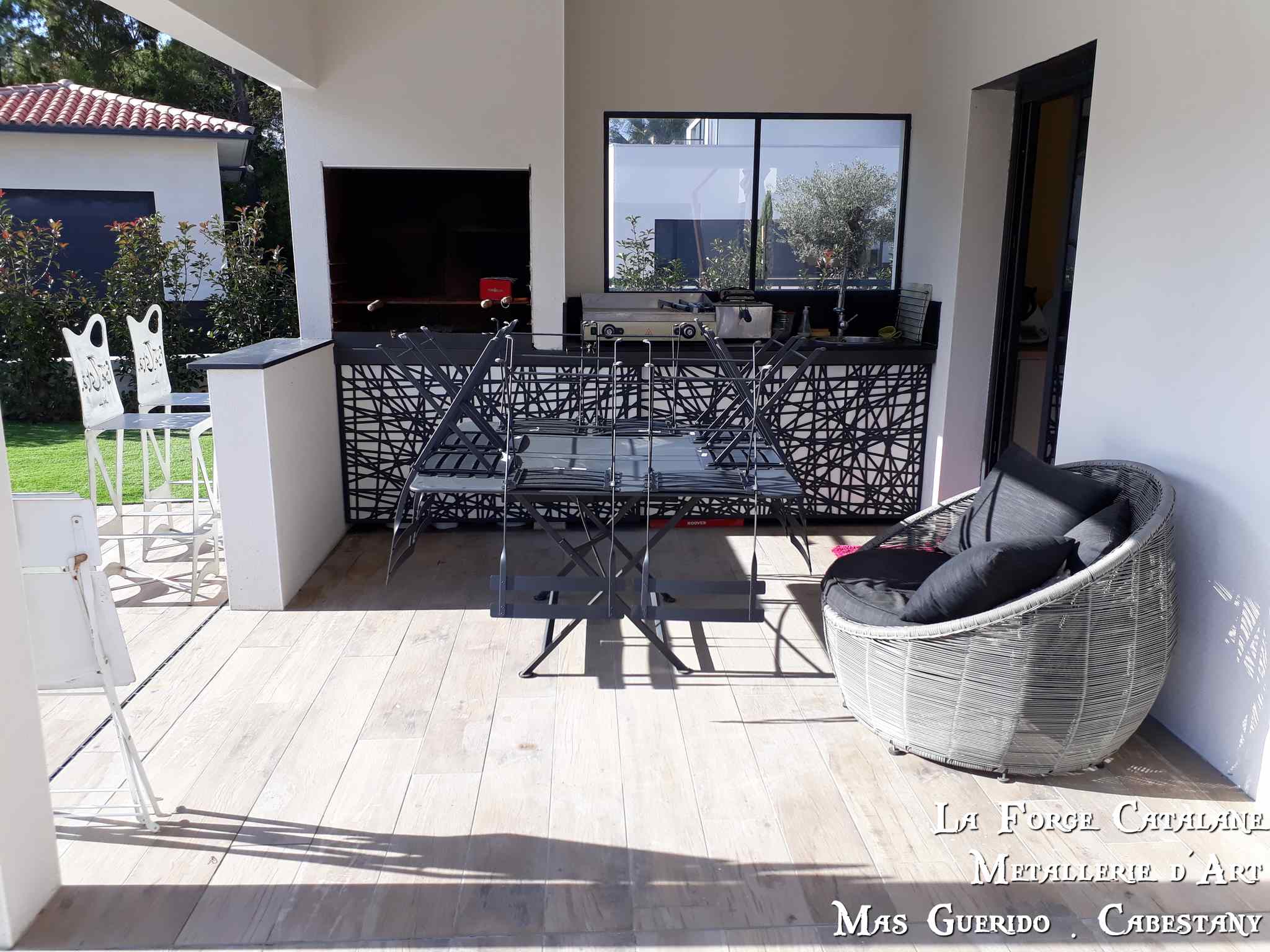 Porte sous barbecue decoupe laser fer forge catalane cabestany (4) - 250KB.jpg